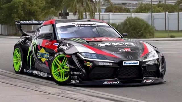 Toyota Supra, která umlčí nářek fanoušků. Drifter do ní nacpal legendární motor 2JZ-GTE