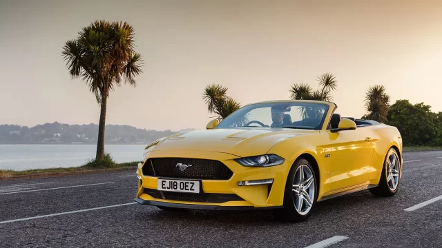 Nový Ford Mustang dorazí nejpozději za dva roky. Bude to osmiválcový hybrid