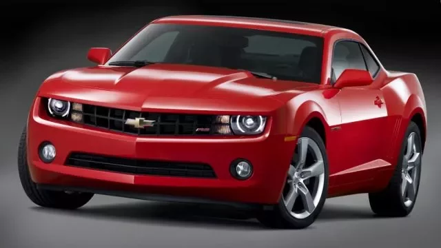 Legendy minulosti: Chevrolet Camaro – malé zvířátko, které požírá mustangy