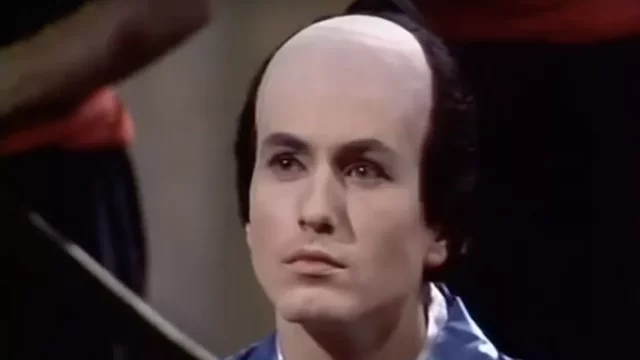 České či korejské, podstoupí zaměstnanci Hyundai povinně plastiku očí?