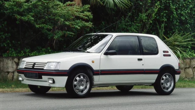 Legendy minulosti: Peugeot 205 poslal francouzskou automobilku mezi elitu