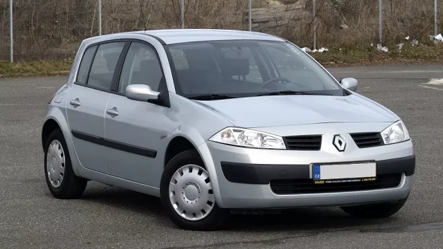 Renault Mégane (2002 – 2008): Líbivý a zlobivý
