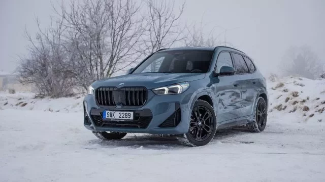 TEST BMW X1 xDrive23i pohledem ženy: Zmohutněl nám, chlapec jeden