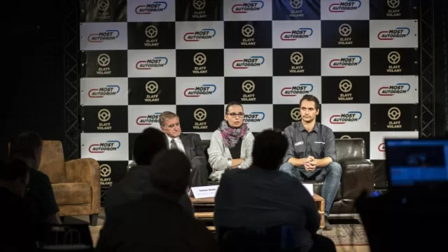 Zlatý volant otevře síň slávy a ocení virtuální závodníky