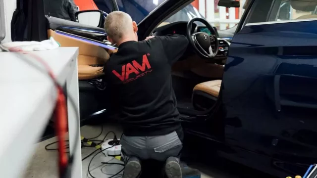 Proč zabezpečení auta z výroby nestačí a jak ochránit svůj vůz