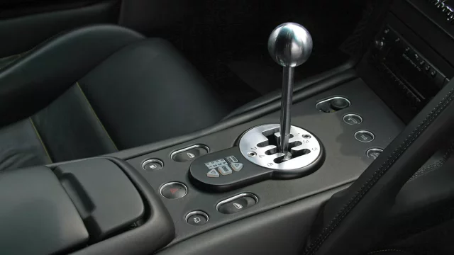 Lamborghini by chtělo vrátit manuální převodovku! Problém je ve Volkswagenu