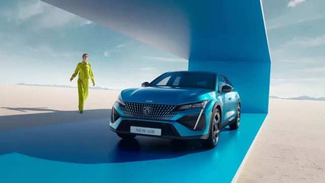 Nový Peugeot 408 přijíždí s dynamickou siluetou fastbacku a nezaměnitelným stylem