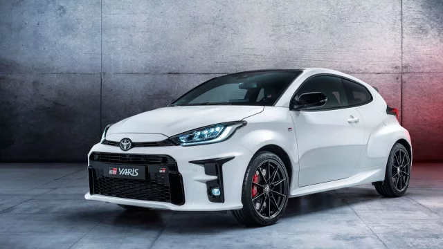 Toyota GR Yaris: Ostrý městský prcek dostal do vínku pohon všech kol a 257 koní