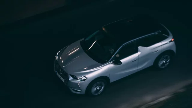 Test DS 3 Crossback E-Tense: Putování na vlně voltů