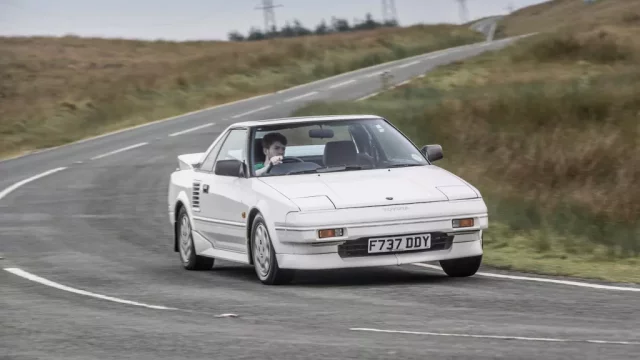 Toyota MR2 by se mohla vrátit. Pomoci by měla opět konkurence