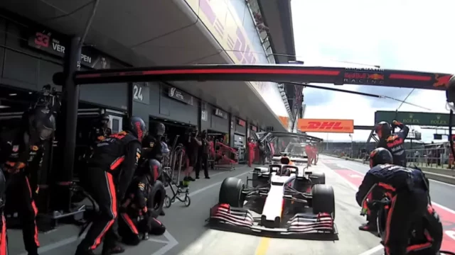 Nový rekord v F1. Zastávka v boxech proběhla za ani ne 2 sekundy