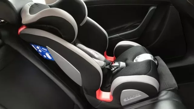 Vybíráme dětskou autosedačku: Podle čeho vybírat a jak ji správně upevnit?