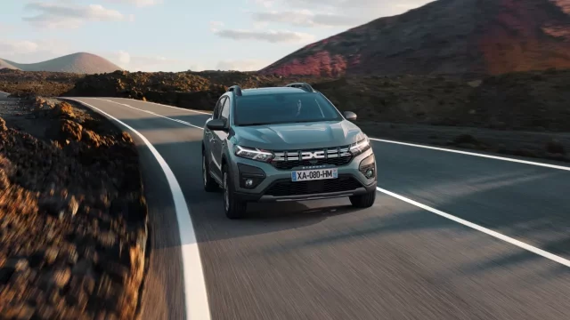 Dacia pokračuje v růstu, prodává hlavně fyzickým osobám