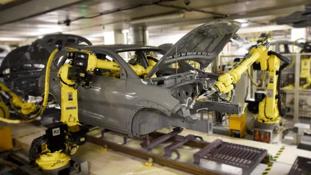 Jak se vyrábějí nová auta? Prošli jsme všemi kroky v továrně Hyundai