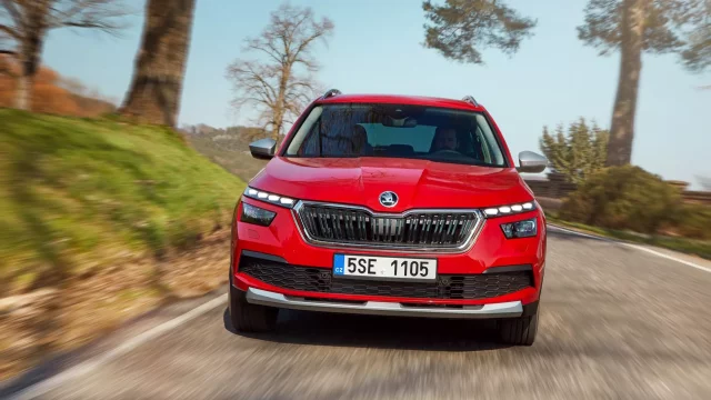Škoda představuje Kamiq Scoutline, crossover do města i do terénu