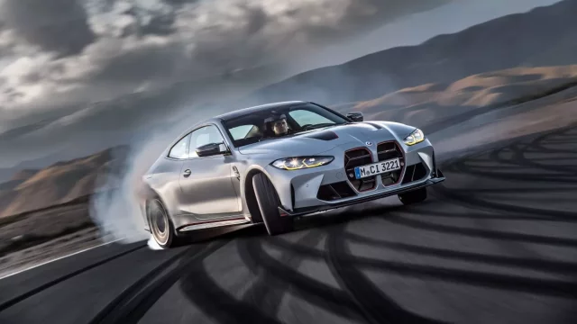 BMW prodává méně za více pěkně draze. M4 CSL vyjde na 4,6 milionu!