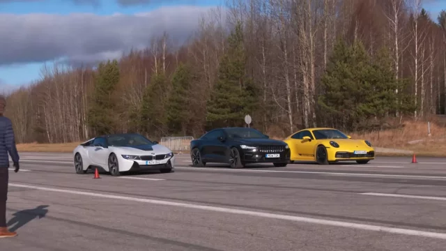 Tradice závodí proti hybridům: Zvítězí BMW i8, Polestar 1, nebo Porsche 911?
