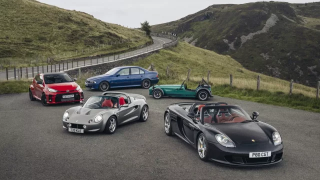 Toto jsou nejlepší sportovní auta za posledních pětadvacet let. Souhlasíte?