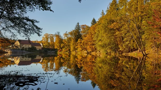 Podzimní pobyt na jihu Čech může znamenat dovolenou zdarma