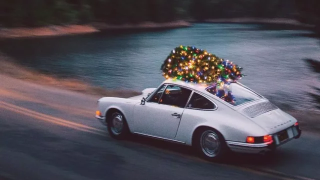 Autoweb.cz přeje všem svým čtenářům šťastné a veselé Vánoce 2020