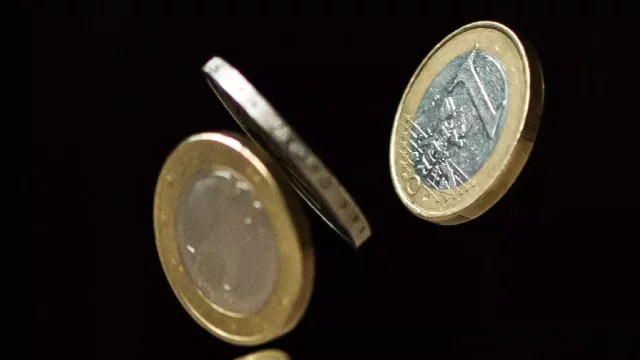 Finanční krizi je třeba řešit okamžitě