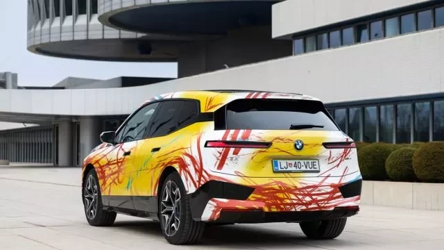 Recenze BMW iX xDrive40