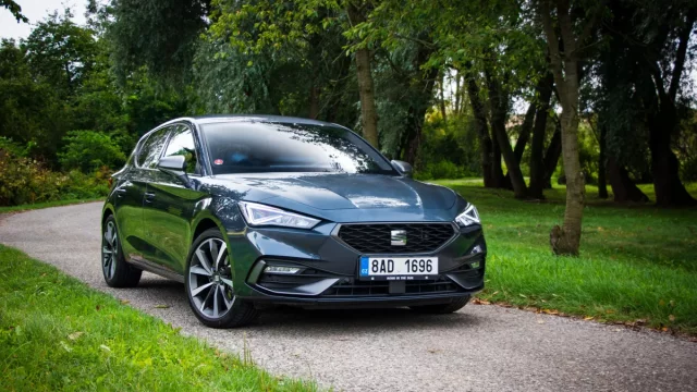 Test SEAT Leon 2.0 TDI: Můj brácha má prima bráchu
