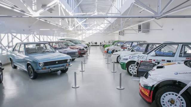 Škodovka nechává nahlédnout do depozitáře, schovává v něm spoustu unikátů