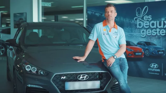 Sébastien Loeb jezdí v Hyundai i30 N. Pochvaluje si rozsáhlé nastavení vozu
