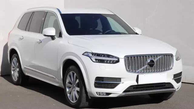 Auto ESA startuje nový program prodeje zánovních vozů Premium