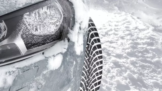 Výrobci zimních pneumatik zkoumají i sníh. Víte, že Skotové pro něj mají 421 pojmenování?
