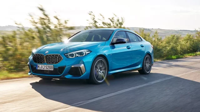 BMW řady 2 Gran Coupé se představuje jako první čtyřdveřové kupé v segmentu kompaktů