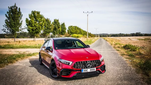 Test Mercedes-AMG A 45 S 4Matic+: Rudý ďáblík