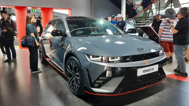 Objednávejte, dokud jsou. Sportovní Hyundai Ioniq 5 N začíná na cenovce 1,8 milionu korun a slibuje naprosto jiný zážitek z řízení