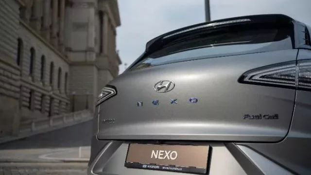 Hyundai Nexo umí vyčistit prostředí. Po 15 minutách dýcháte i v Praze šumavský vzduch