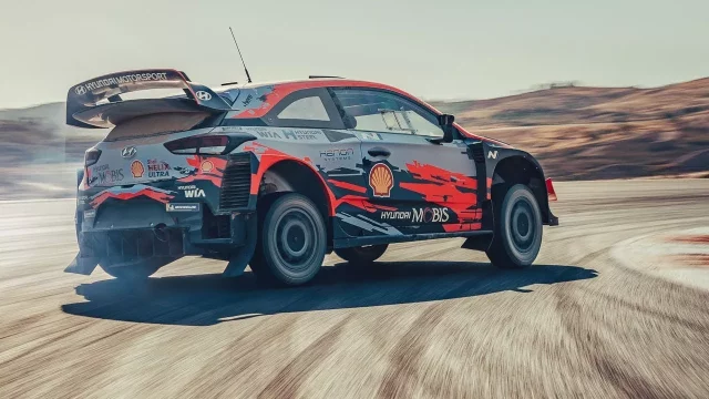 Top Gear vysvětluje, jak se správně rozjet se speciálem WRC