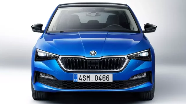 Škoda Scala „má pod čepicí“. Představuje další unikátní Simply Clever řešení