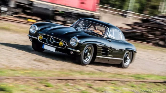 Vzácný Mercedes-Benz 300 SL Gullwing ukraden na Nordschleife přímo z hotelového parkoviště! Pomůžete ho najít?