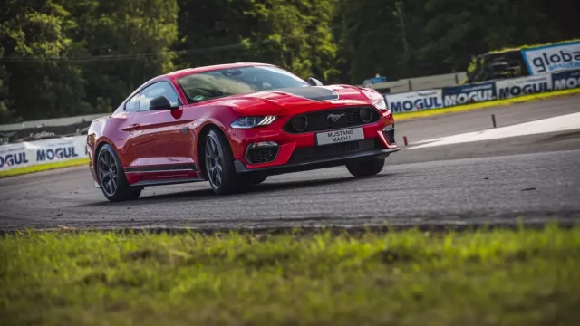 Nejprodávanější sporťák světa přijíždí na český trh v ještě lepší verzi