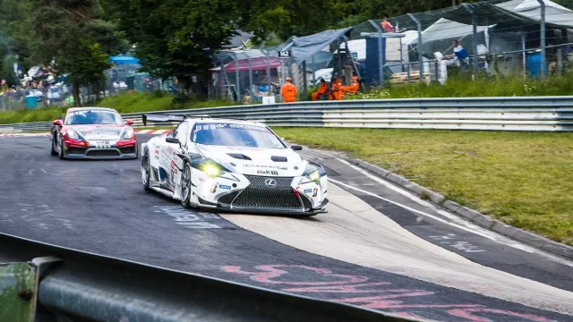 24h Nürburgring: Reportáž z nejnáročnějšího vytrvalostního závodu na světě