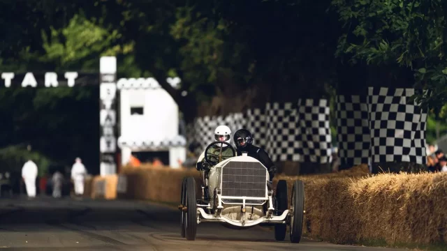 Festival rychlosti v Goodwoodu slaví budoucnost. V centru pozornosti se ocitnou auta na alternativní palivo