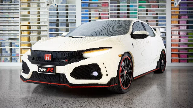 Honda Civic Type-R vznikla z Lega. Váží skoro jako skutečné auto