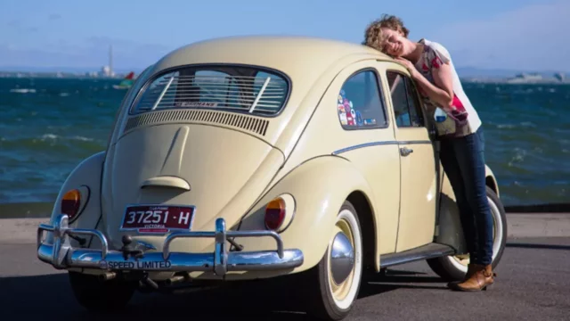 Vlastnictví auta už není atraktivní. Až 40 % lidí k autu necítí emoce