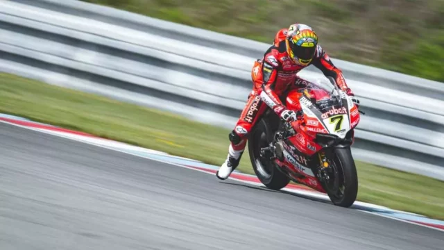 Superbike World Championship 2018: Prestižní závodní víkend nabídne sedm českých jezdců na dráze